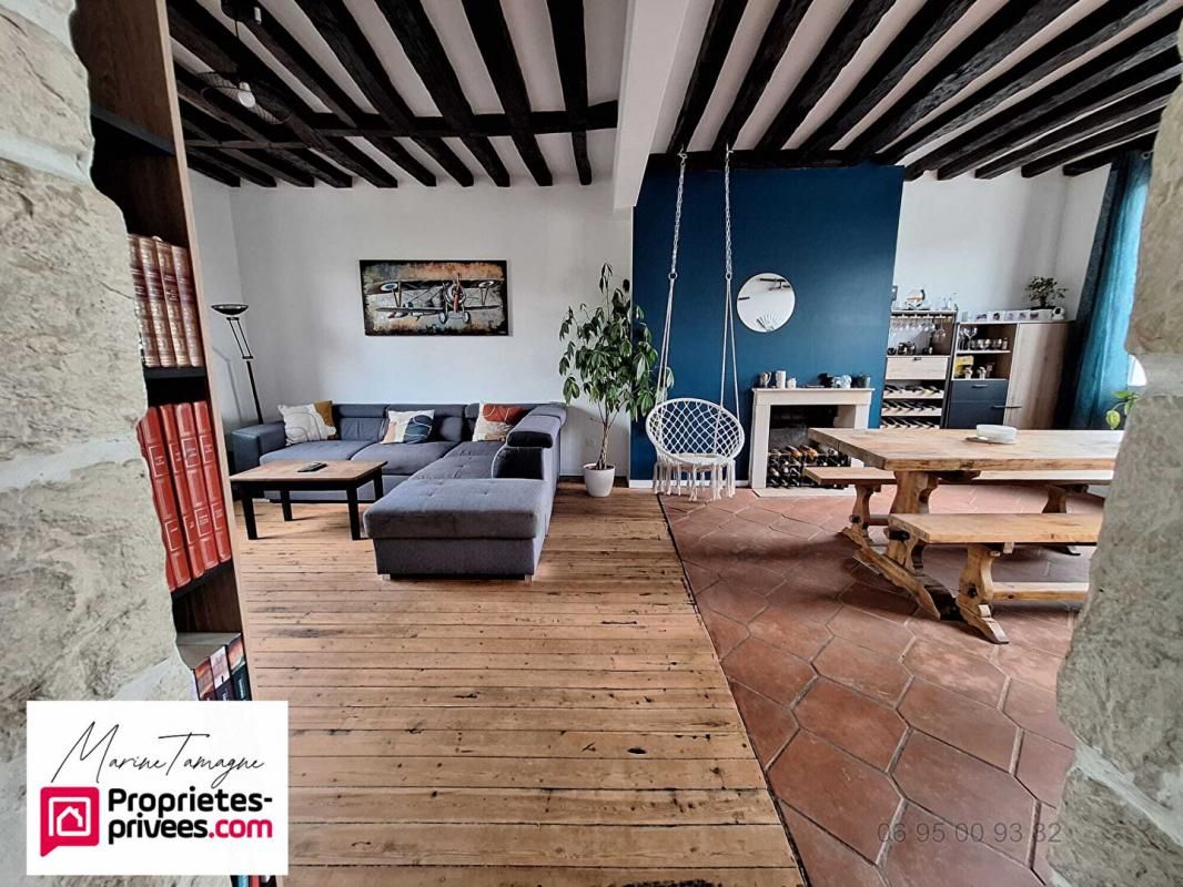 Centre de Verberie , grand duplex lumineux de 4 pièces 90 m2