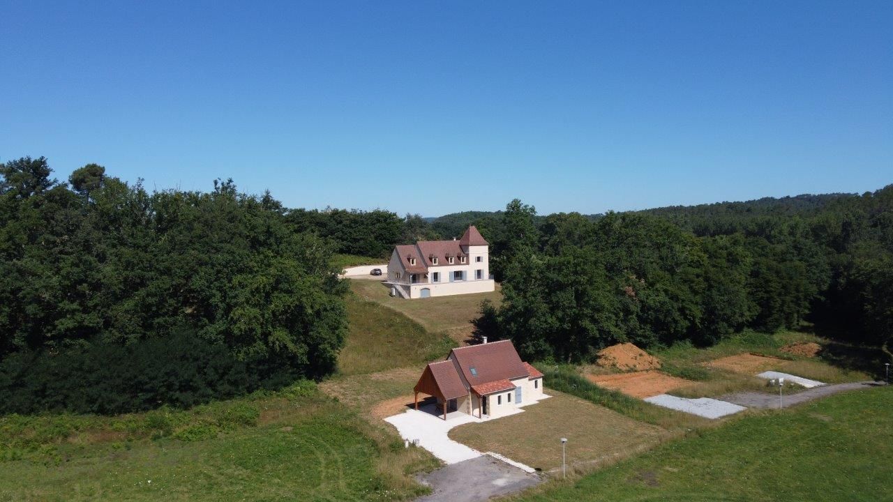 PAYRIGNAC Terrain constructible de 1700 m2 4