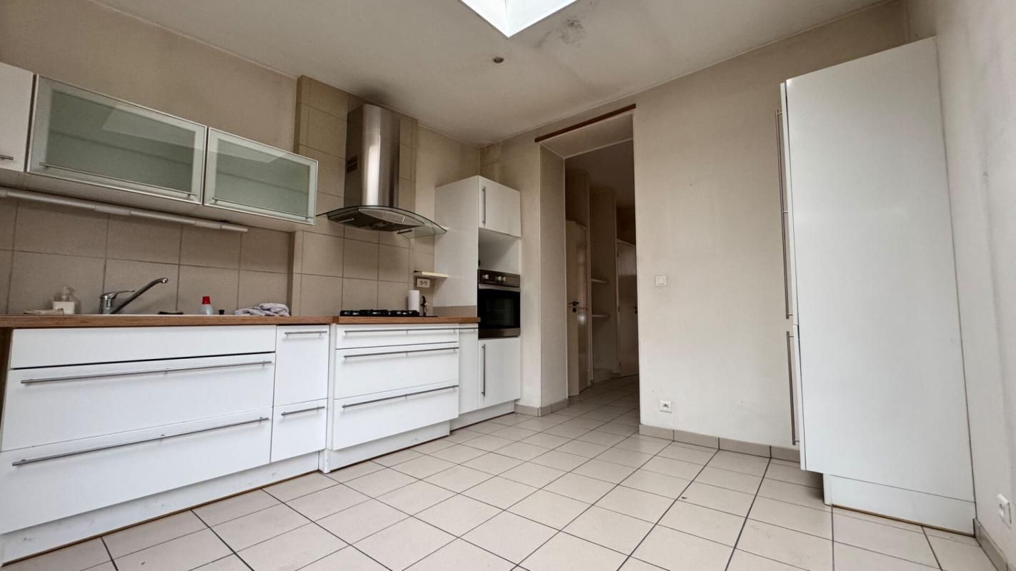 AMIENS Maison mitoyenne 91 m2 avec cour et cave (Amiens) 3