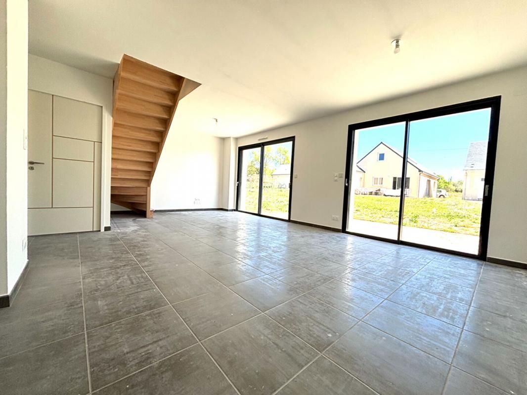 BEAUFORT-EN-VALLEE Maison Les Bois D Anjou 5 pièce(s) 100 m2 4