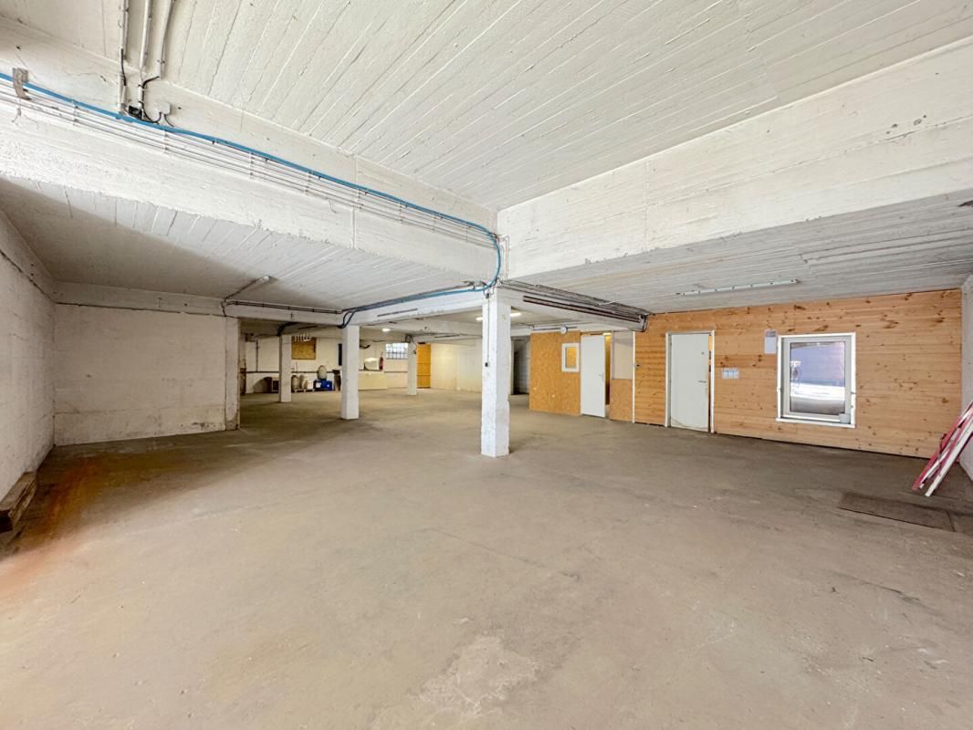 ILLKIRCH GRAFFENSTADEN - Local d'activité/Entrepôt de 286 m² à louer
