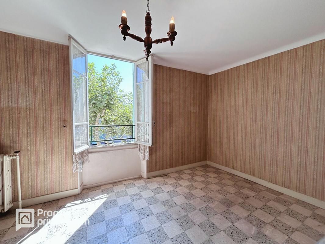 PIOLENC Maison 6 pièces 198 m² à PIOLENC , 197 000 Euros 4