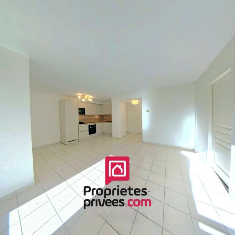 TASSIN-LA-DEMI-LUNE Appartement Tassin La Demi Lune 2 pièce(s) 42 m2 1