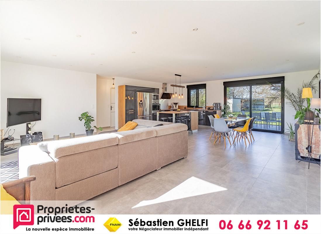ROMORANTIN-LANTHENAY belle maison avec 3 chambres dont 1 suite-salle de sport-double garage 3