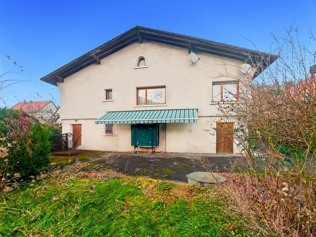 WILLER-SUR-THUR Maison d'architecte Willer Sur Thur 6 pièces, 160 m2 3
