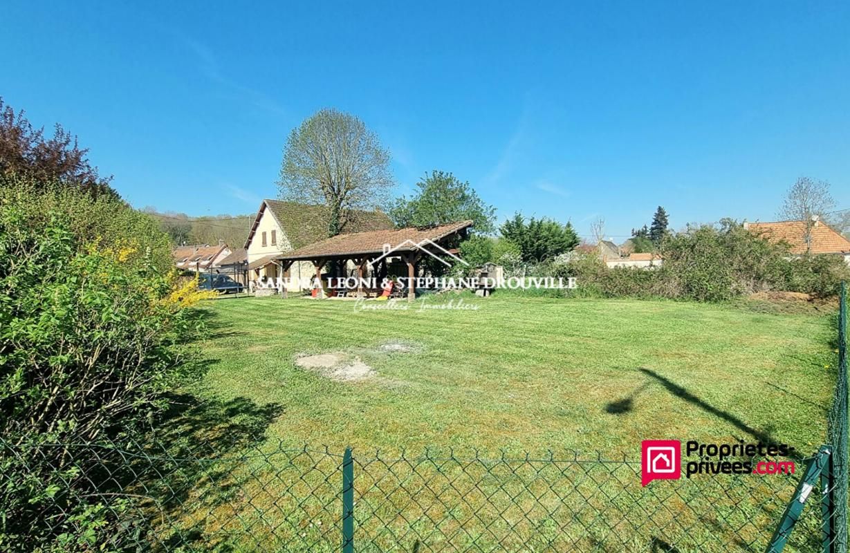 MAINTENON MAINTENON - SAINT PIAT JOLI TERRAIN PLAT DE 418 m² - FACADE de 24 ml 4