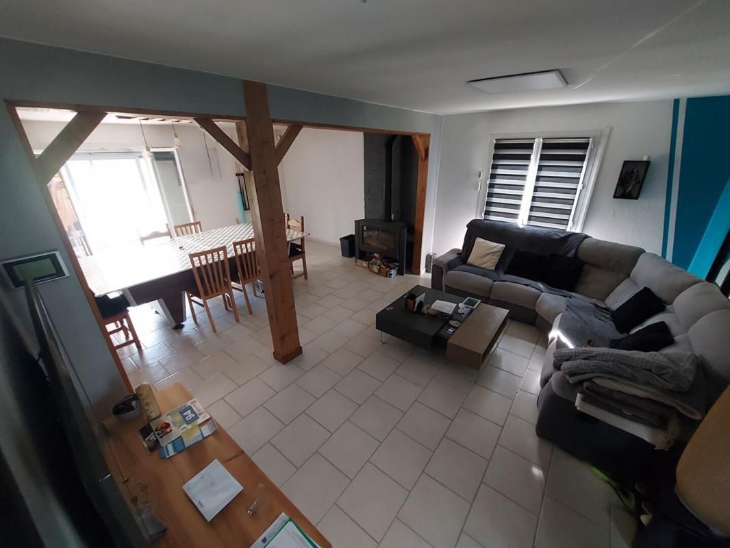 BOISSEY-LE-CHATEL Maison Boissey Le Chatel 4 pièce(s) 85 m2 3