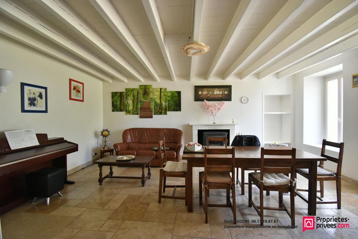 SOMLOIRE Maison Somloire 5 pièce(s) 110 m2 2