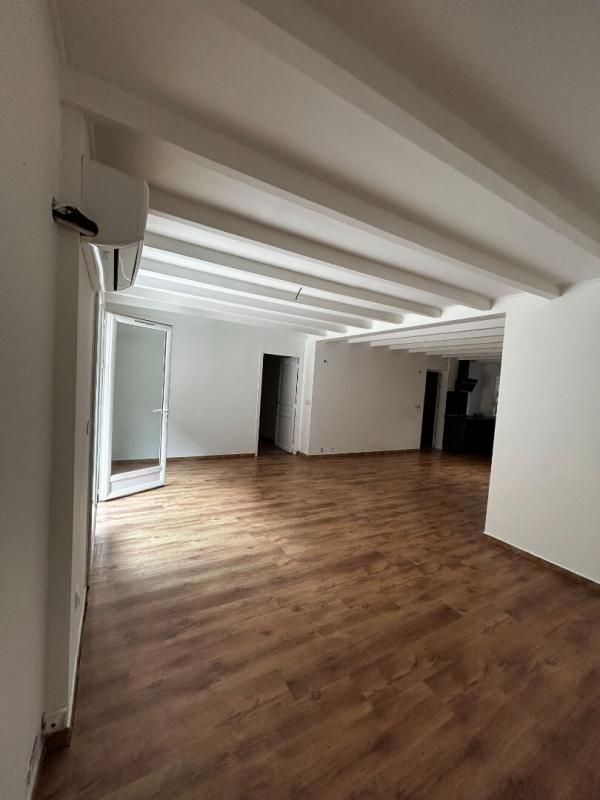 GEMENOS GEMENOS Appartement T4 avec grande terrasse RDC 4