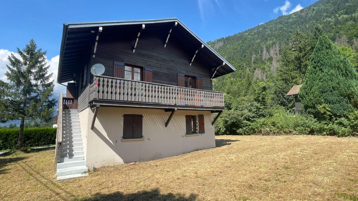 Maison avec deux appartements à rénover - St Gervais Les Bains