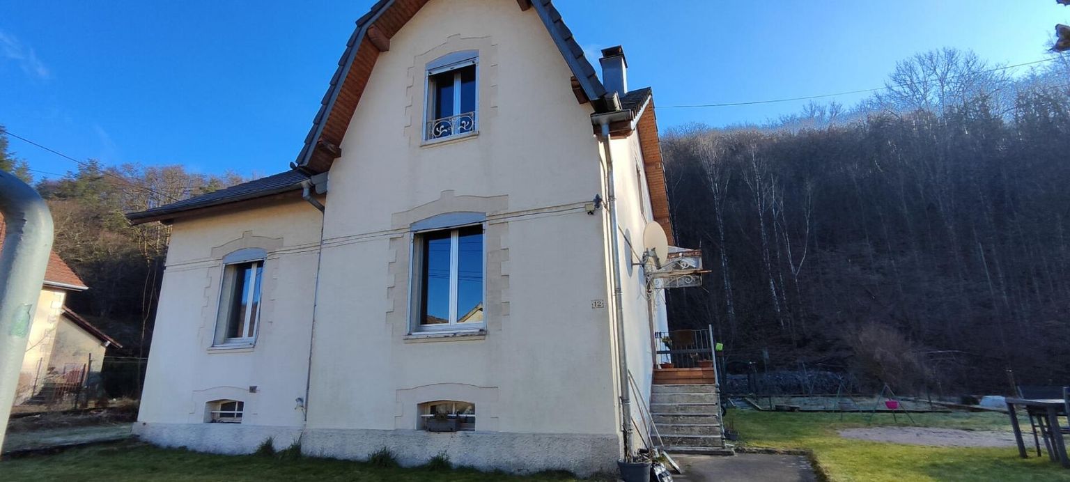 PLANCHER-BAS 70290 : Maison 124m² - 6 pièces sur un terrain de 3730