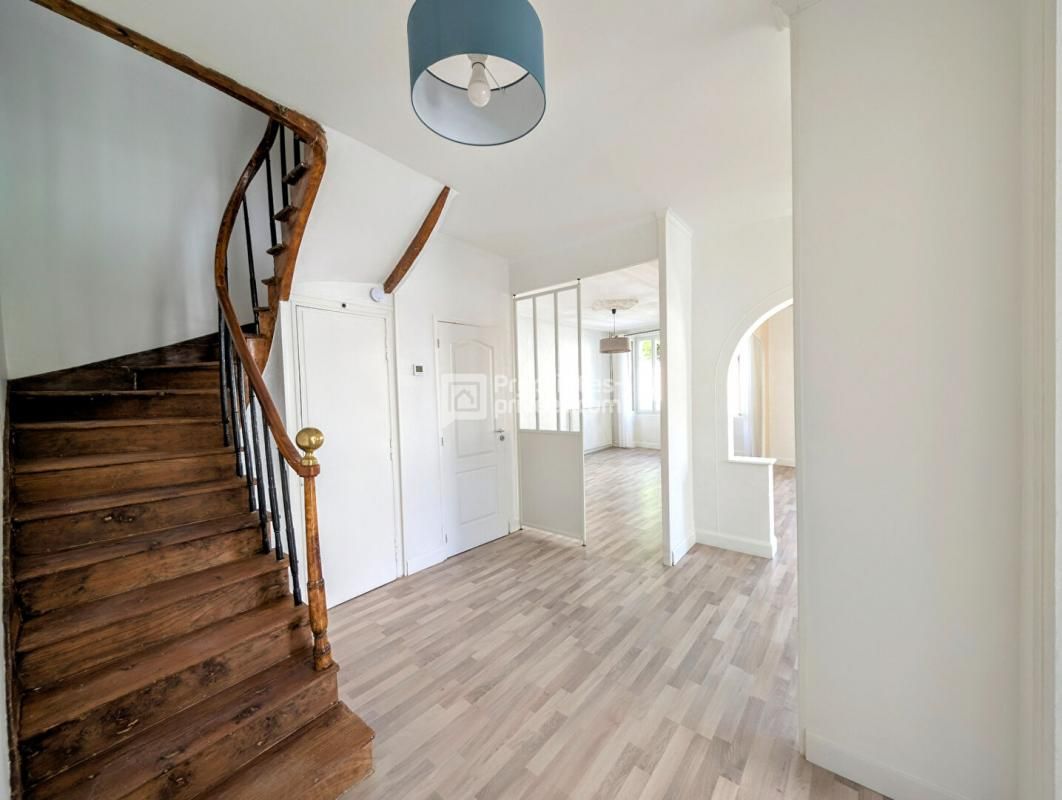 COGNAC Maison Cognac 5 pièce(s) 124.33 m2 CRIT 402901 2