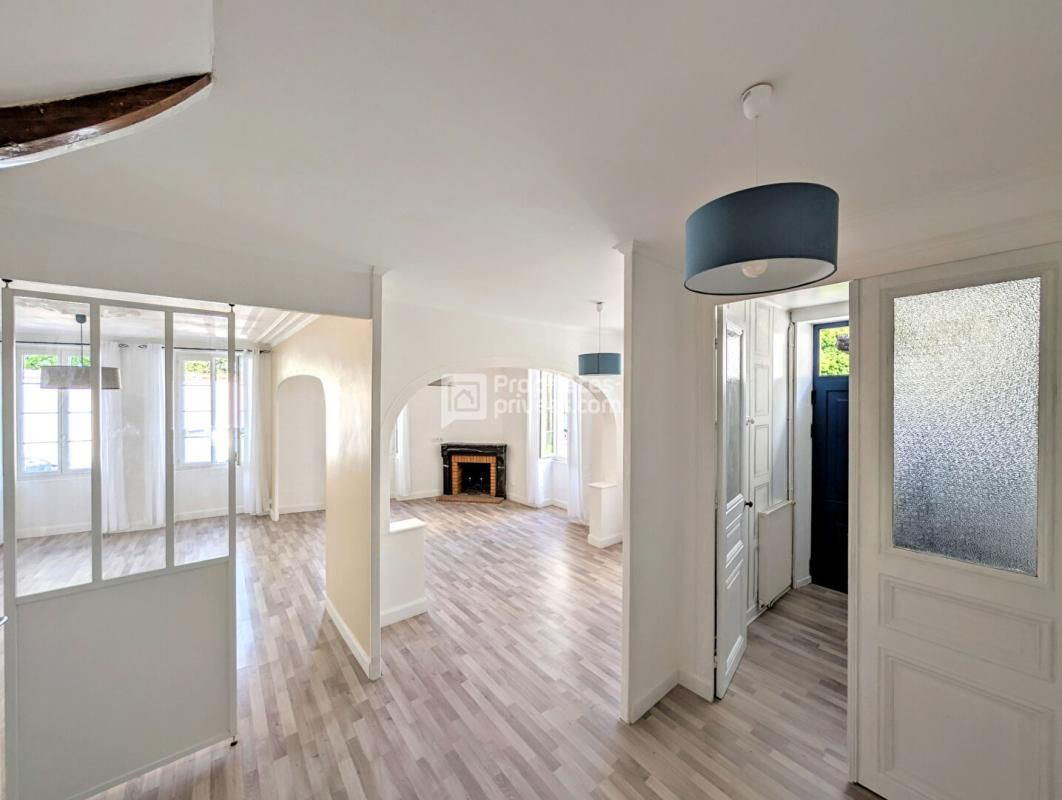 COGNAC Maison Cognac 5 pièce(s) 124.33 m2 CRIT 402901 3