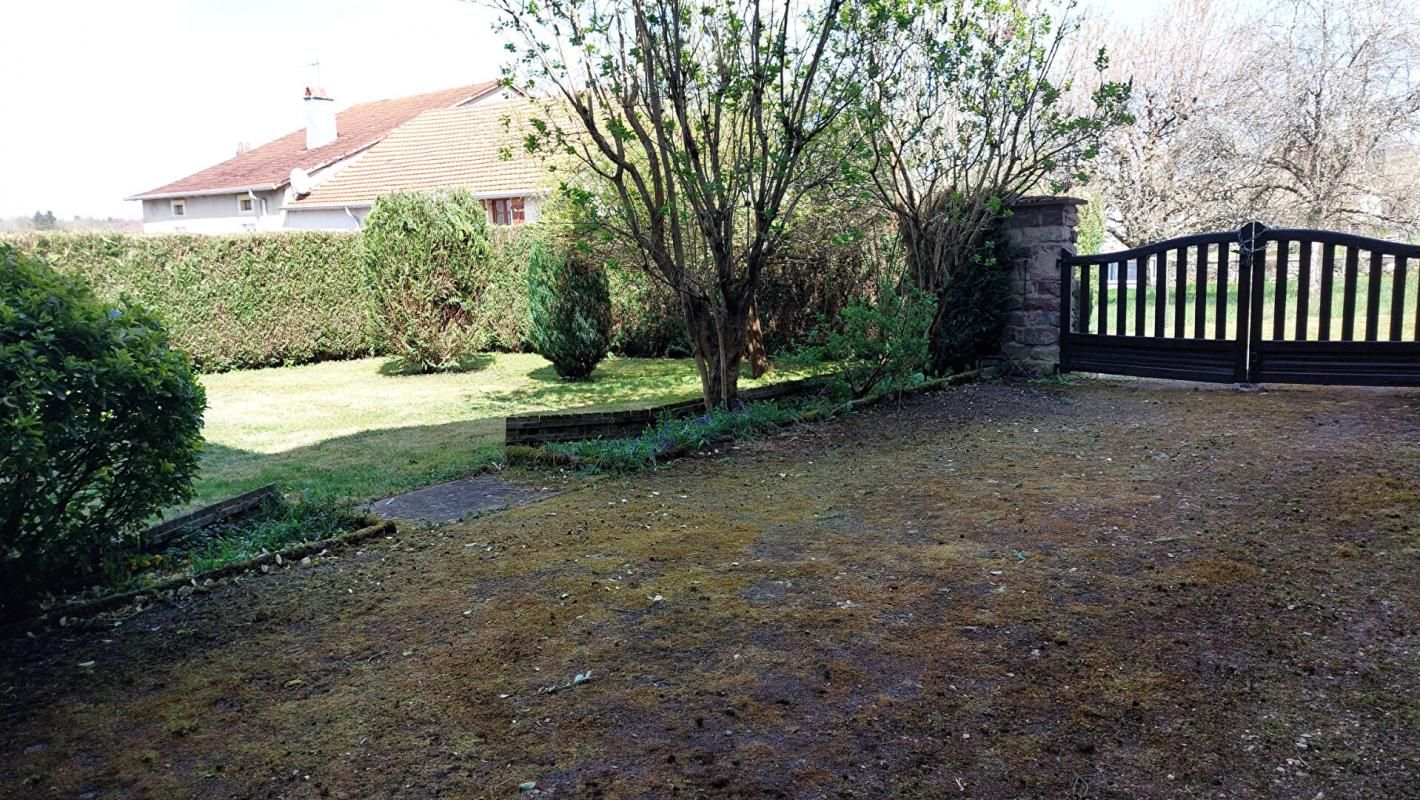 DEMANGEVELLE Maison Demangevelle 4 pièce(s) 86 m2 jardin 2