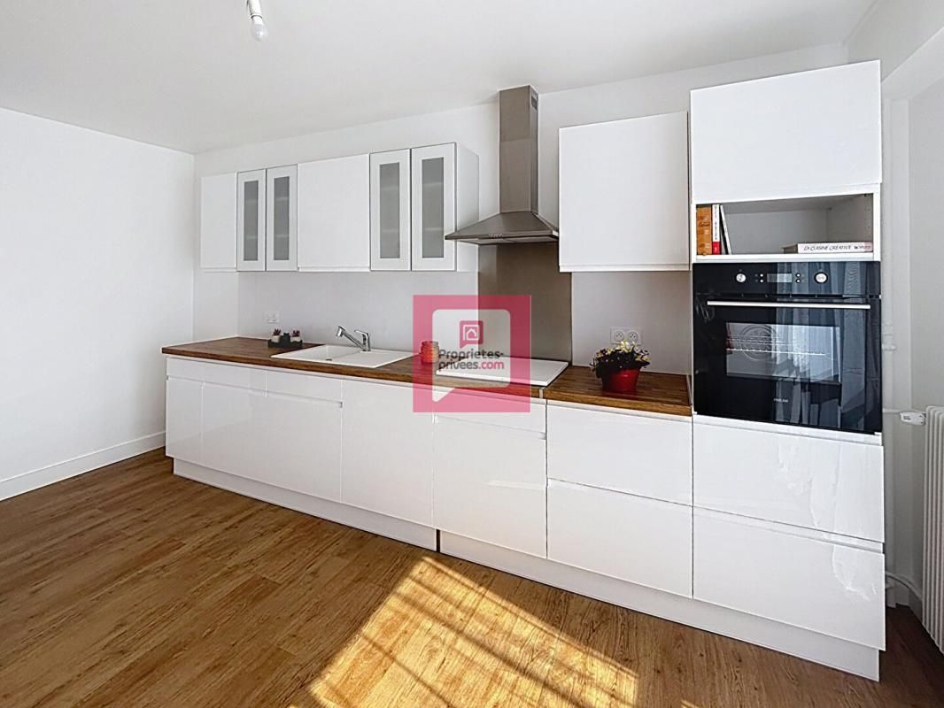RAMBOUILLET Appartement Rambouillet 5 pièce(s) 84.26 m2 2