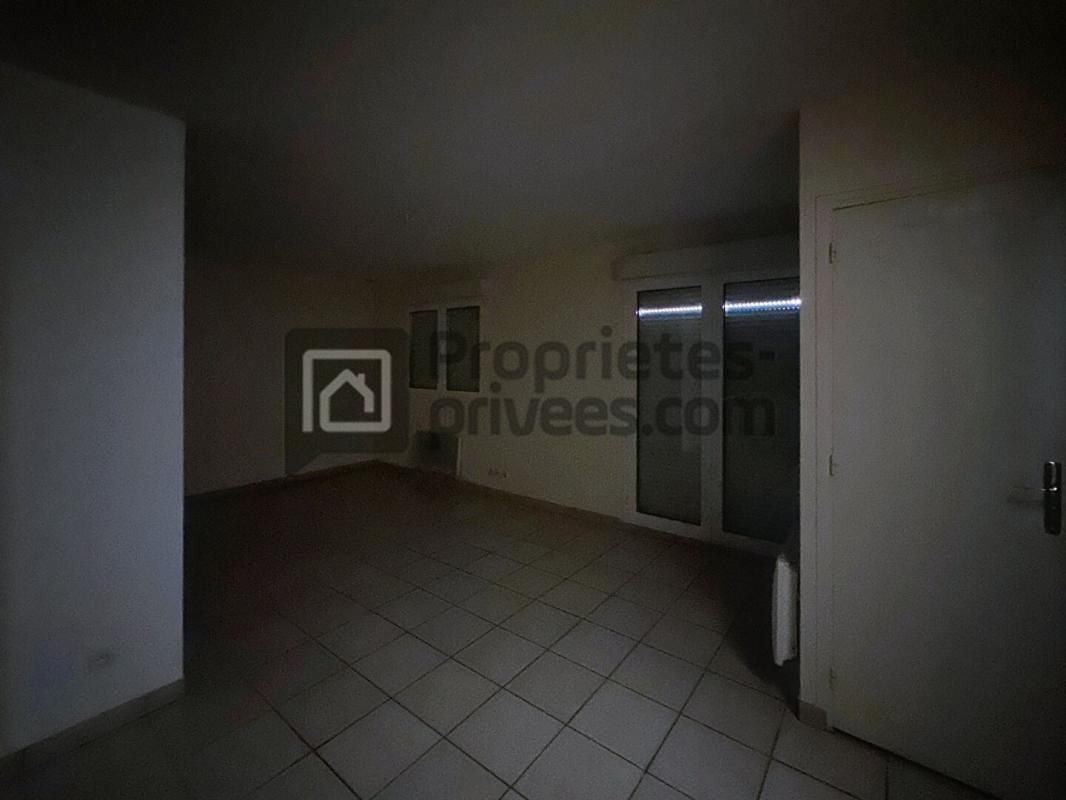 ROISSY-EN-BRIE Appartement duplex, trois chambres, balcon 4