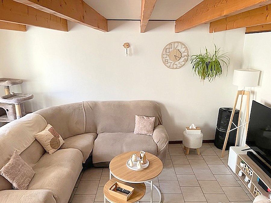 SURGERES Charmante Maison Saint Pierre La Noue 77 m2, 2 chambres, bureau garage et extérieur 2