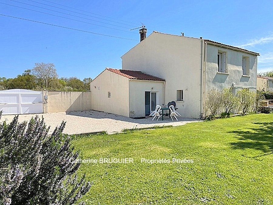 Maison 115 m2, 4 chambres, jardin clos