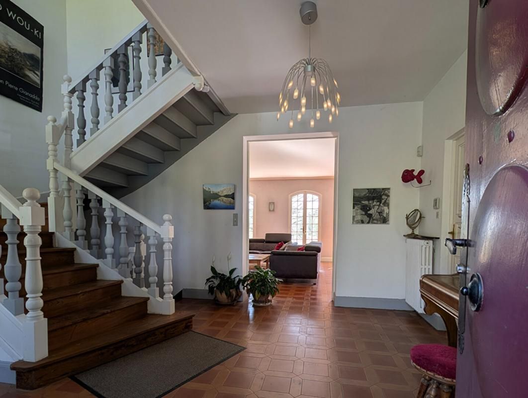 SAINT-MARTORY Maison bourgeoise de 371 m2 avec parc de 1,5 hectare 4