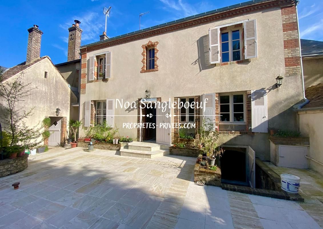 COUDRECIEUX Maison Coudrecieux 9 pièces 247 m2 3