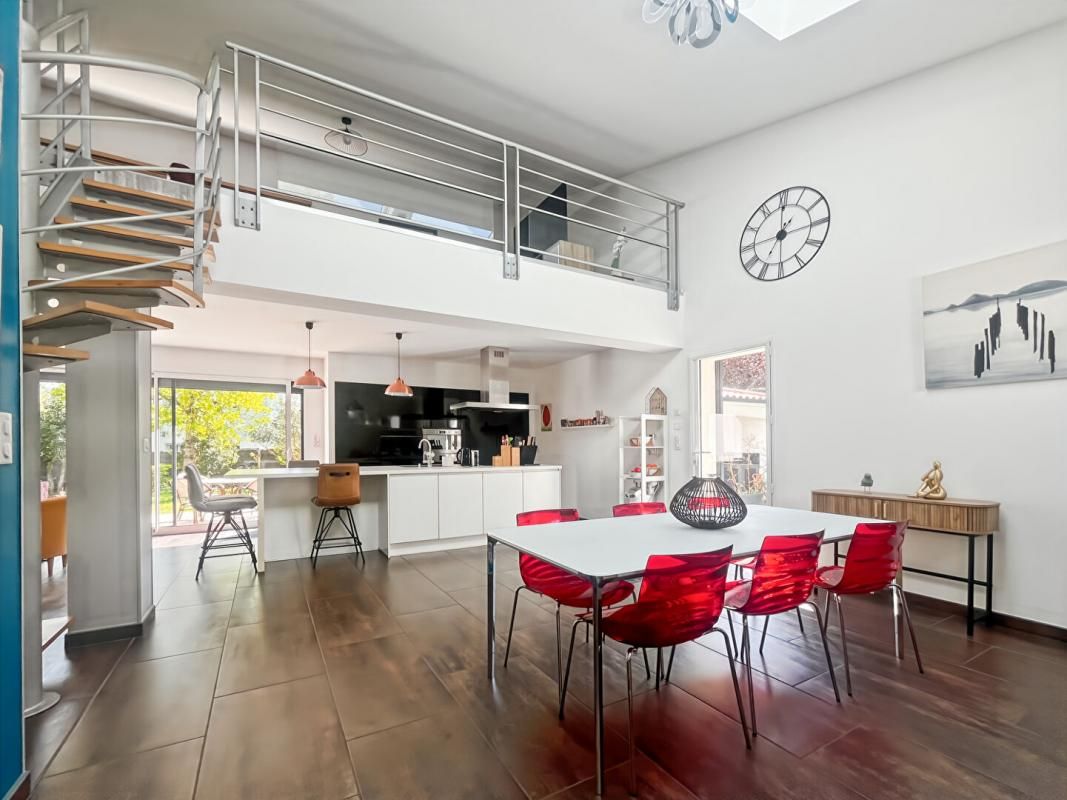 SAINT-BREVIN-LES-PINS Maison Saint Brevin Les Pins 7 pièce(s) 173 m2 3