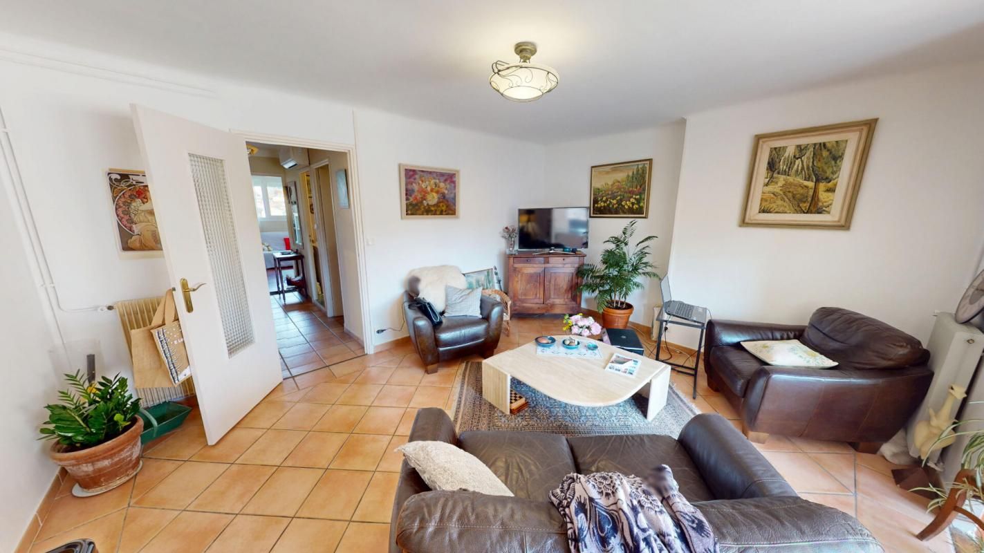 DRAGUIGNAN Appartement Draguignan 3 pièce(s) 76.42 m2 2