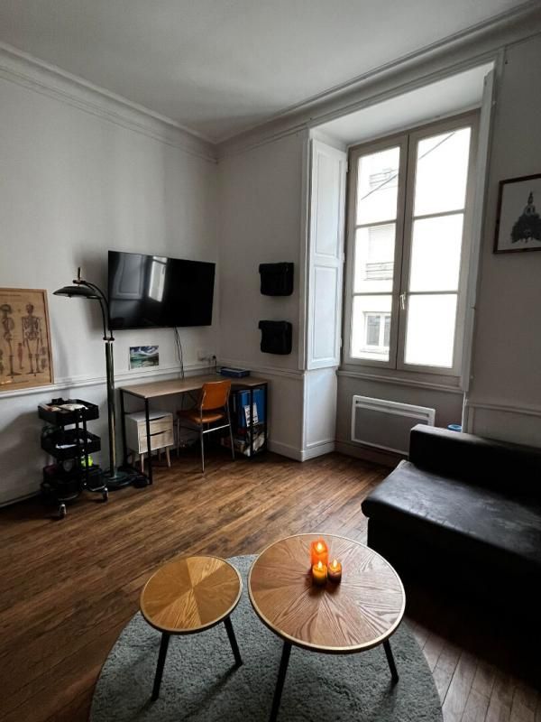NANTES Nantes Quartier Saint-Clément Chalâtres Appartement 40m² - 1er étage 3
