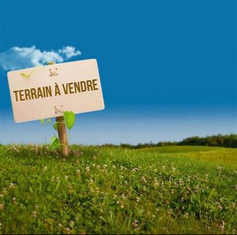 Terrain Constructible à Noyon 1989 m2