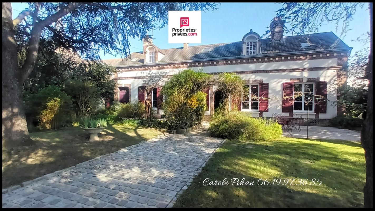 SAINT-REMY-SUR-AVRE Maison type longère Saint Remy Sur Avre 156 m2 1