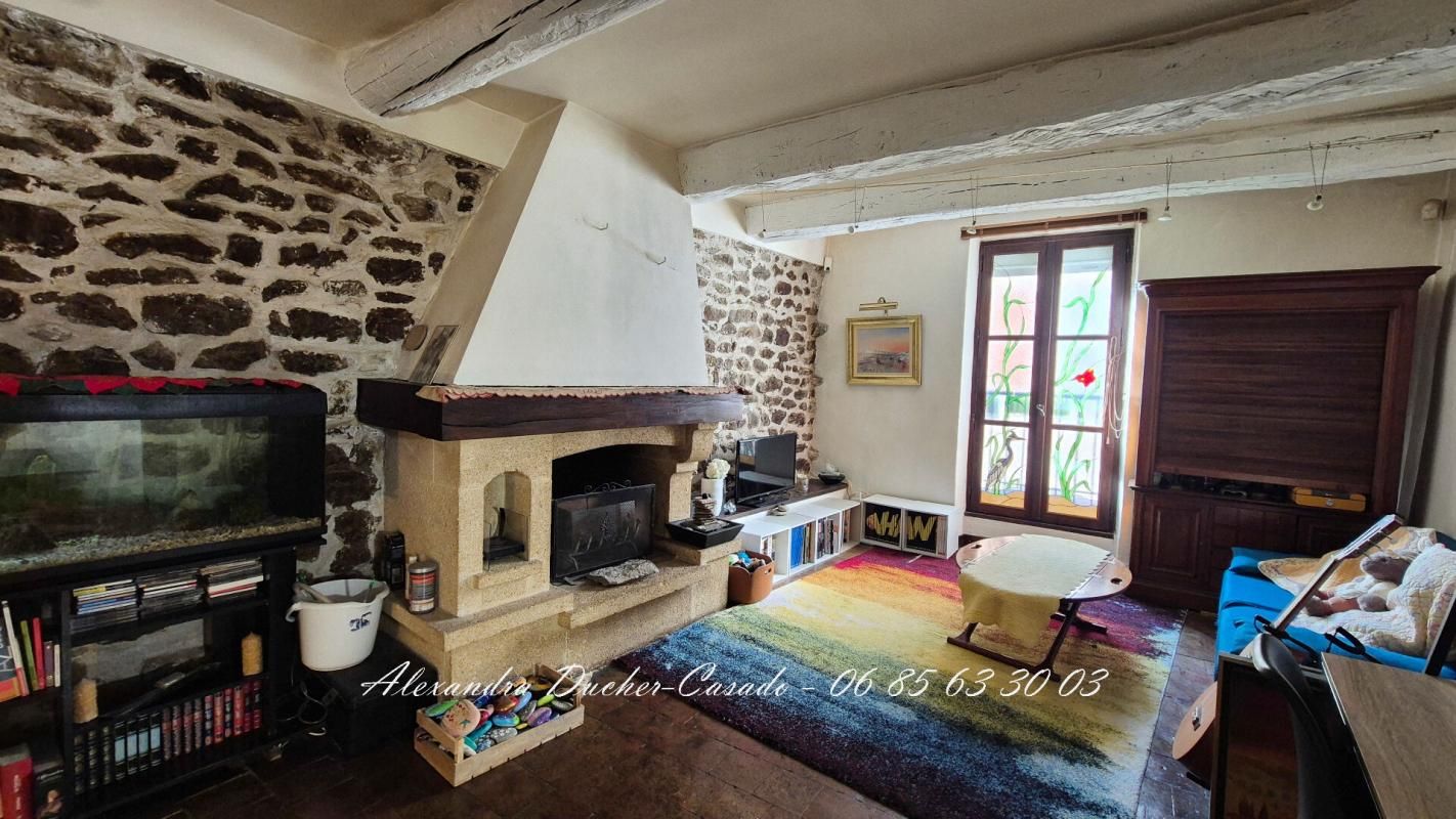 PEYRUIS Maison de village au coeur de Peyruis avec garage 3