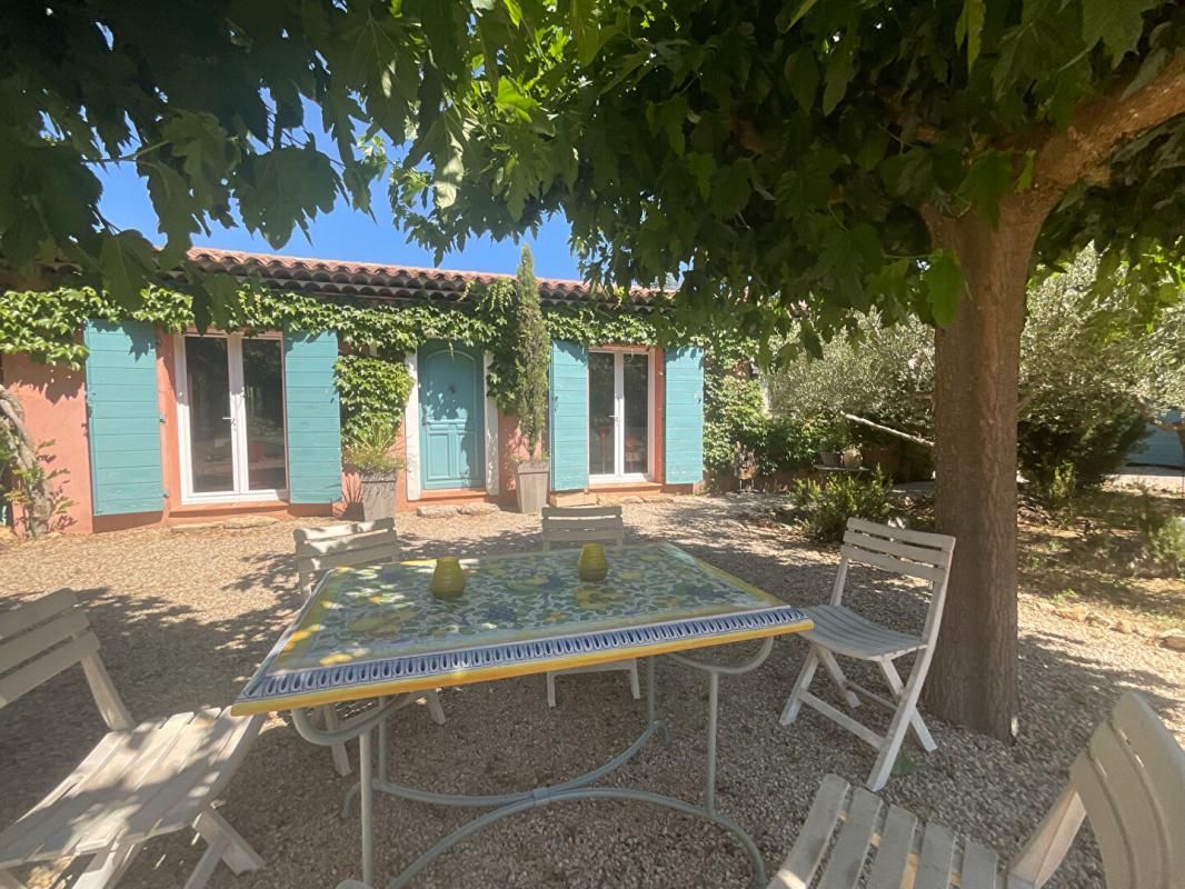 TOURTOUR PROPRIÉTÉ DE PRESTIGE  PROVENCE VERTE  180 m² + DÉPENDANCE 3