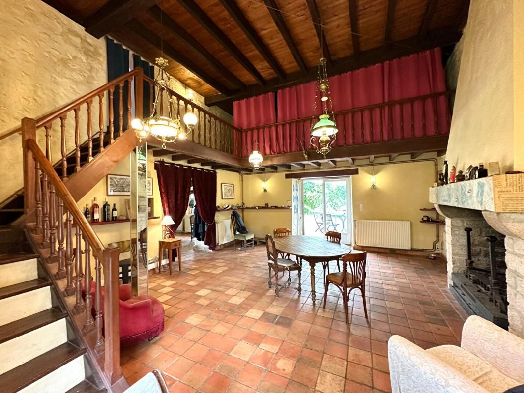 SAINT-JEAN-DE-COLE PROPRIETE DE CHARME 3