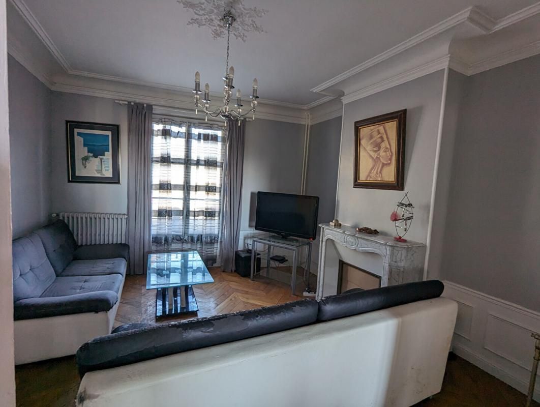 LA LOUPE Maison bourgeoise 200 m2 28240 La Loupe 2