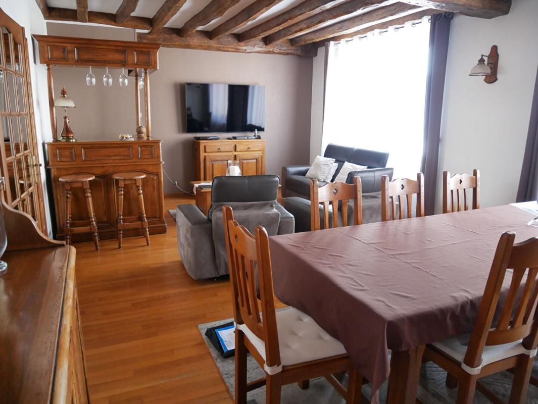 GOURNAY-EN-BRAY IMMEUBLE  Gournay En Bray 6 pièces 140 m2 2