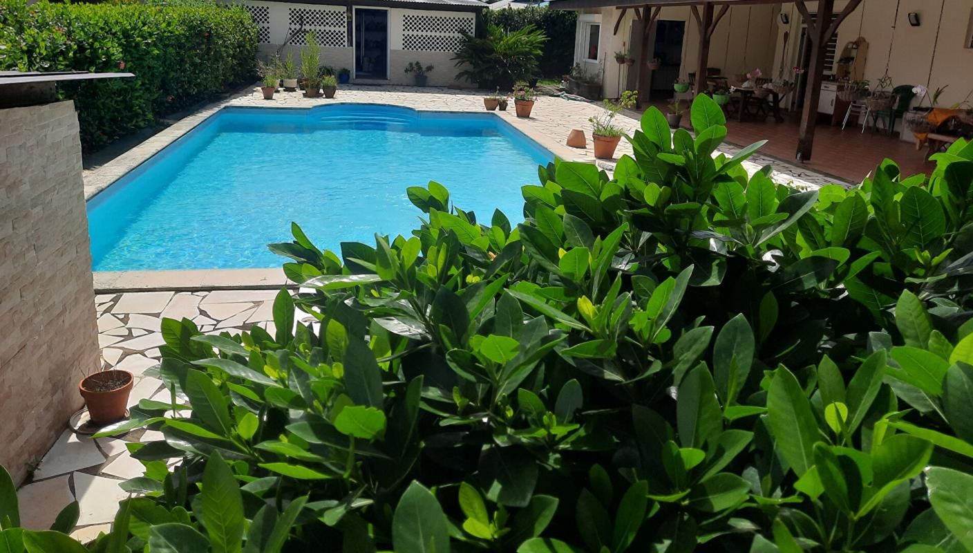 Attila Cabassou VILLA 5 pièce(s) 132 m2 + PISCINE