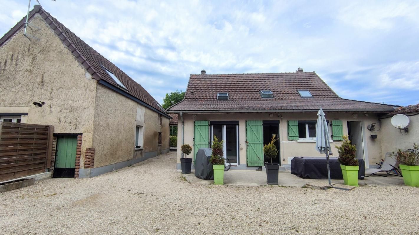 GAYE Ensemble immobilier Gaye 2