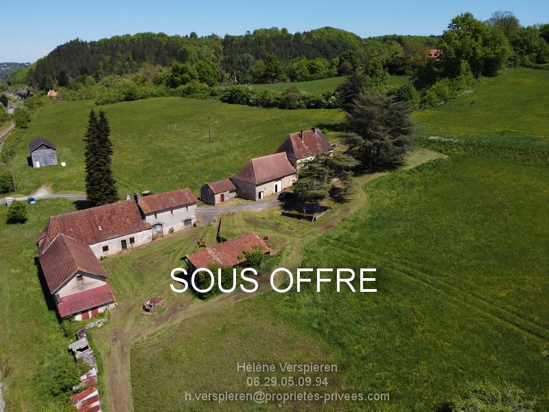 LE BUGUE Deux Maisons et Dépendances + 13HA de terrain 1