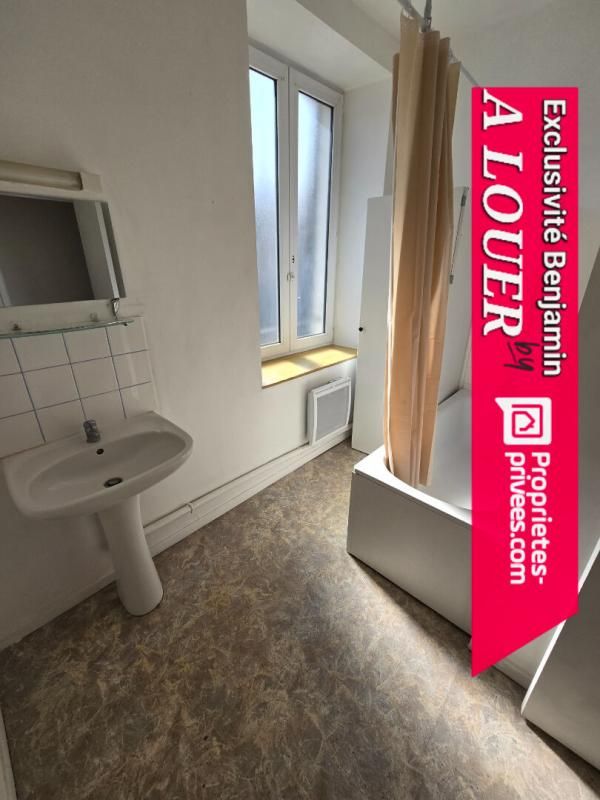 HIRSON Appartement Hirson T2 lumineux 2