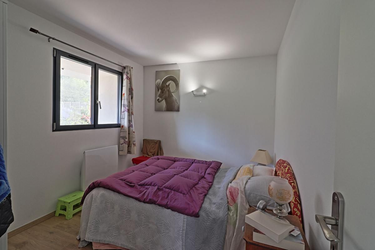 DOUSSARD Appartement Doussard 2 chambres, 54 m2, terrasse et parking 3