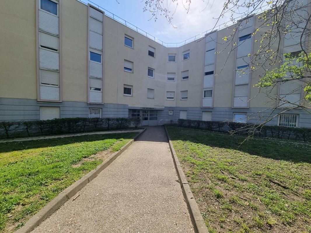 Appartement Cergy 1 pièce(s) 18.13 m2