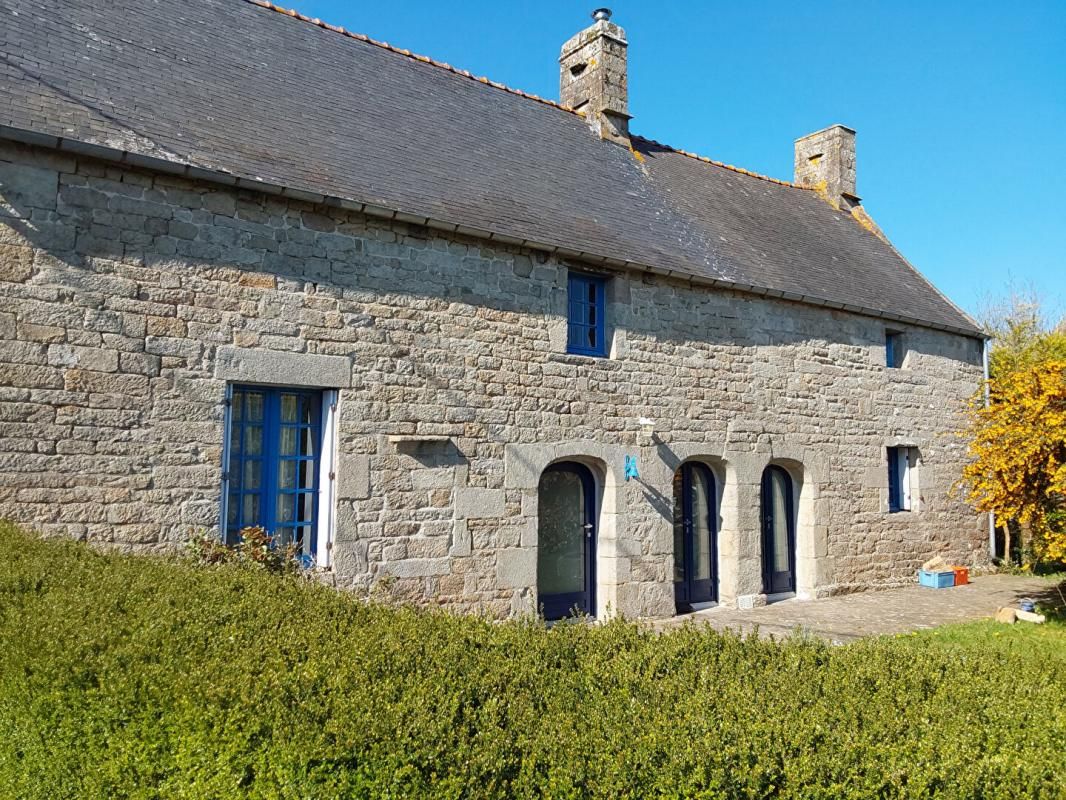 GLOMEL Maison Glomel 4 pièce(s) 100 m2 3