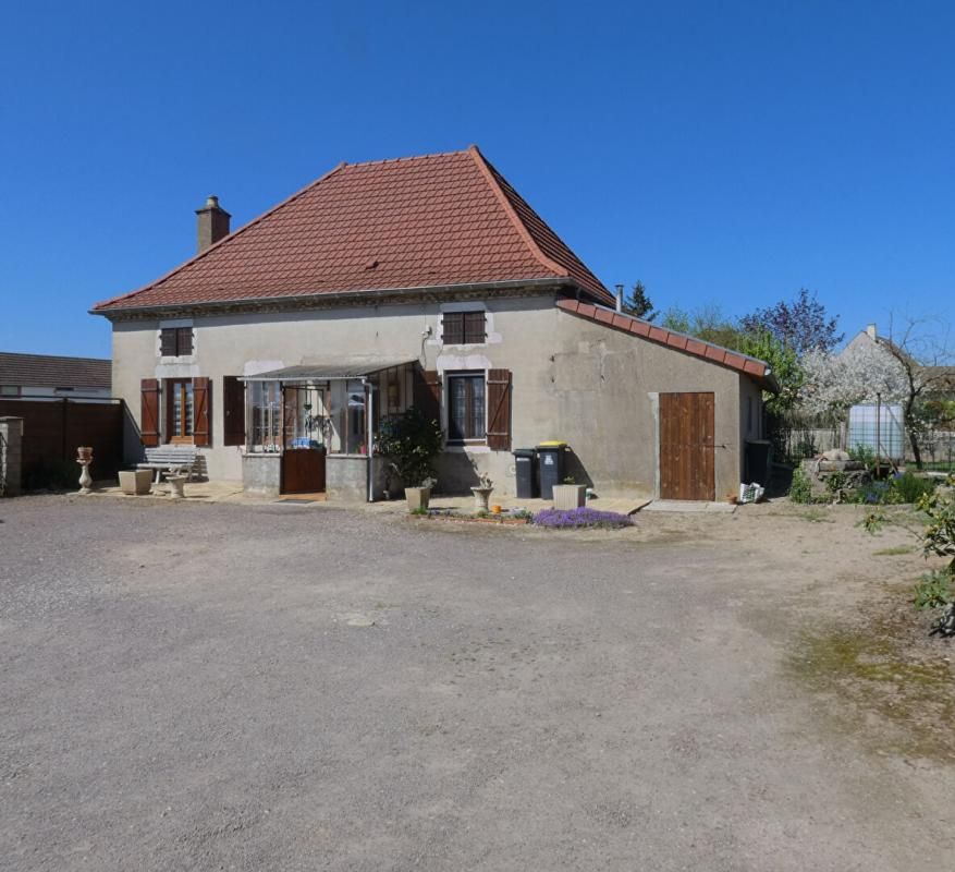 GERGY Maison  4 pièce(s) 76 m2 + dépendance 130 m2 2