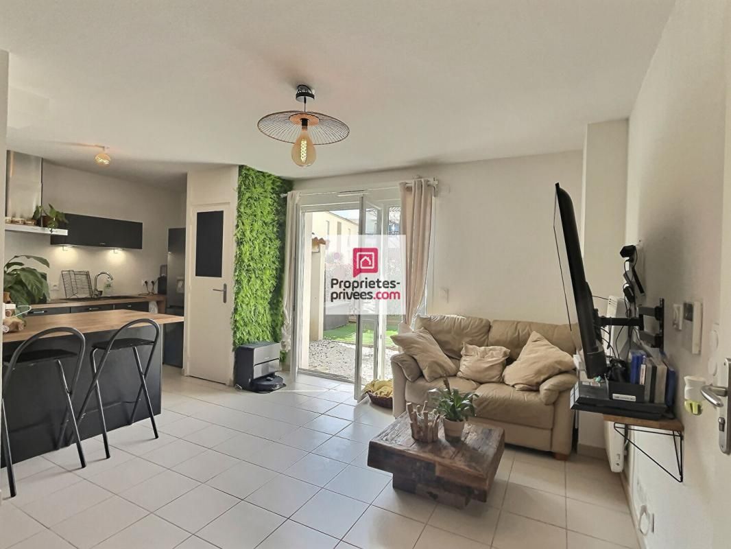 DRAGUIGNAN Appartement en Rez de JARDIN de type 3 3