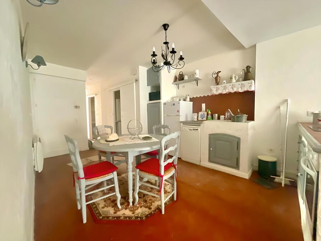 BARGEMON APPARTEMENT 2 PIÈCES 53 m²  COEUR DE BARGEMON (83) 3