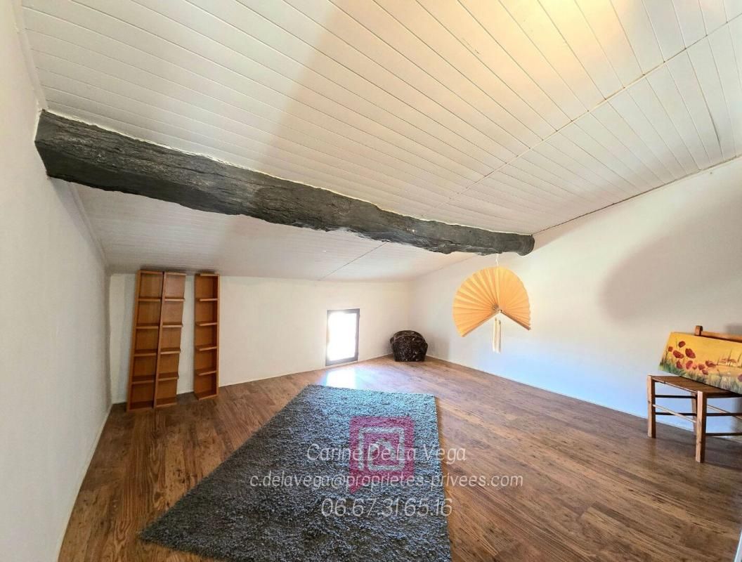 MONTBLANC Maison de village atypique de 135m² fort potentiel 3