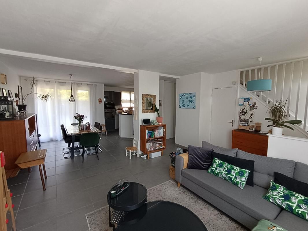 ECQUEVILLY Maison Ecquevilly 4 pièce(s) 95 m2 2