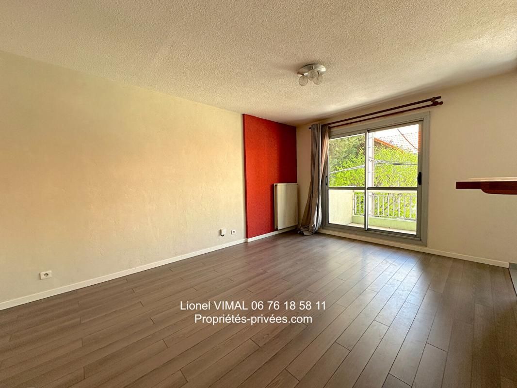 CLERMONT-FERRAND Appartement 2 pièces 50 m2 avec balcon et cave 2