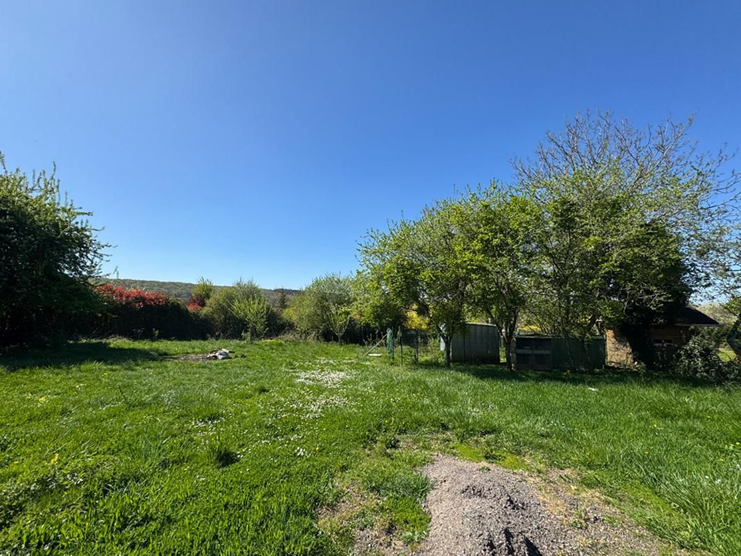 OUROUER Jolie maison en pierre à Vaux d'Amognes 4