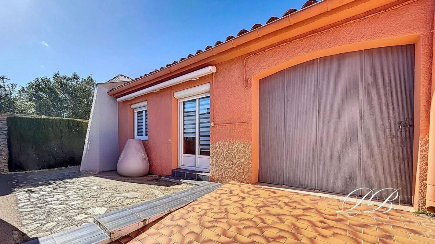 SAINT-NAZAIRE Maison plain pied 3 faces sur 350 M2 avec garage 3