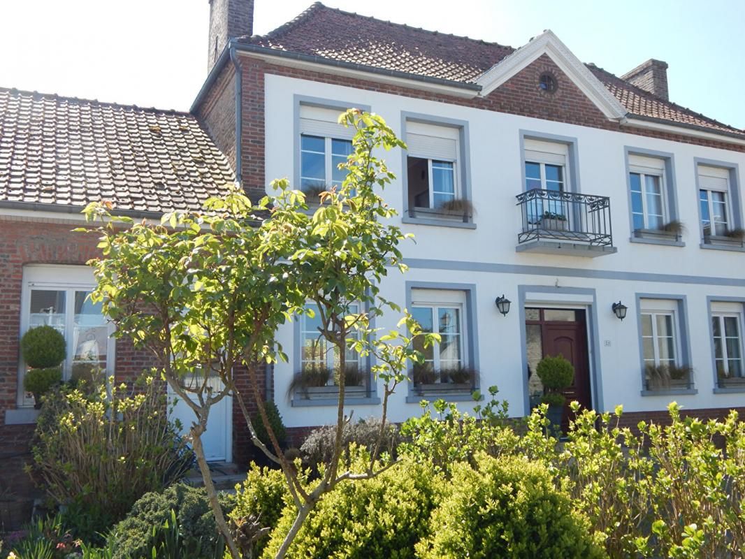 HALLENCOURT Maison 6 pièce(s) 146 m² 1